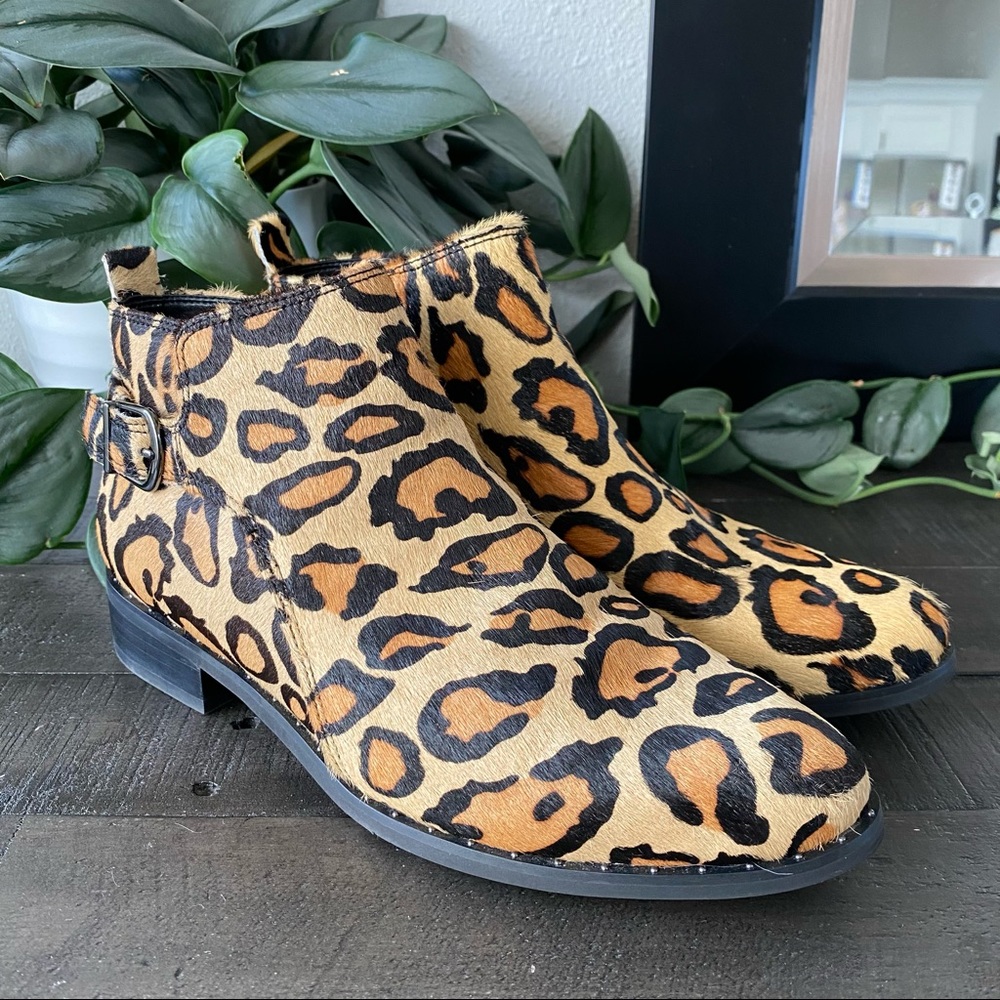 Blondo Women's Tami Waterproof Ankle Boot Leopard Print Calf Hair